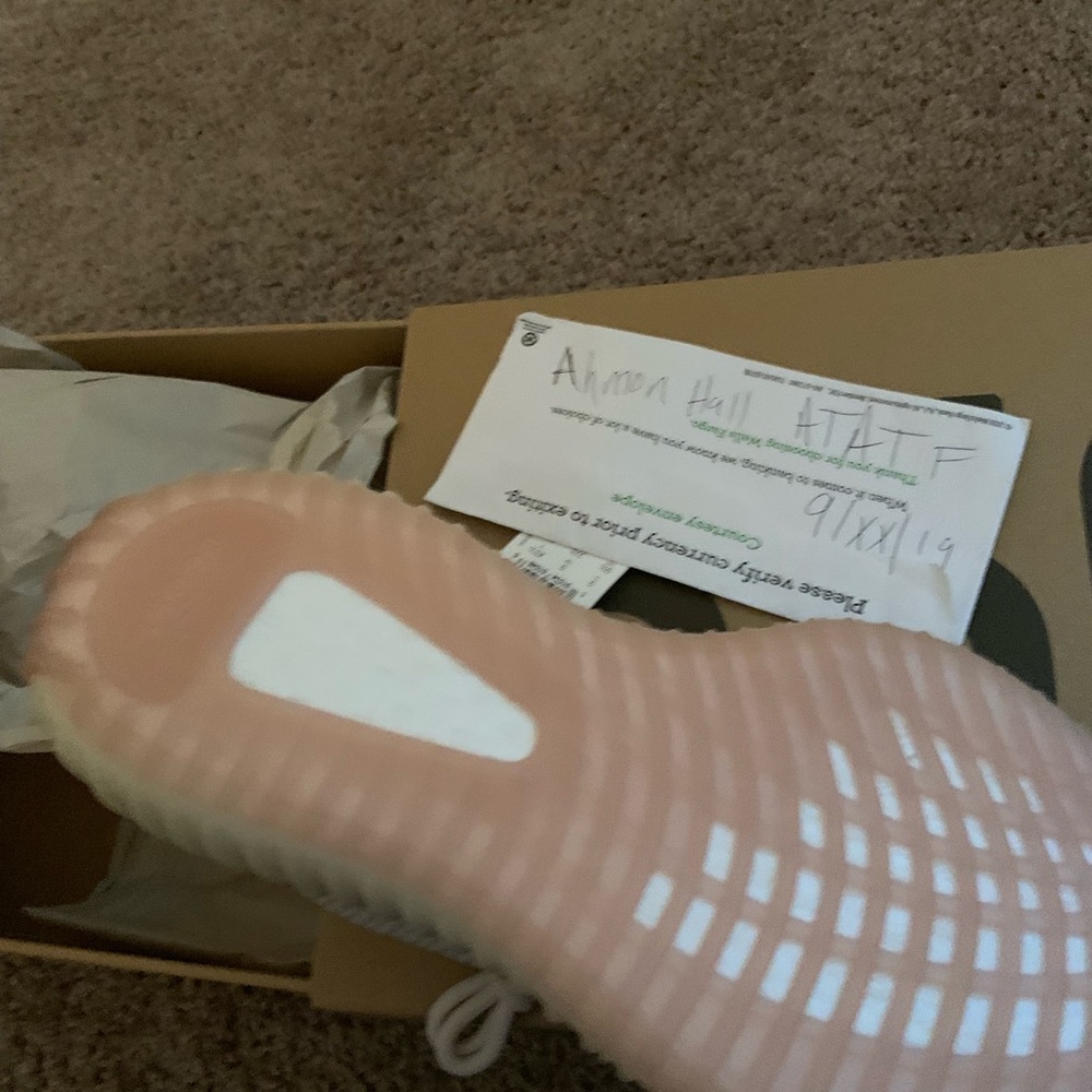 Adidas Yeezy CITRIN SZ 9 and 9.5